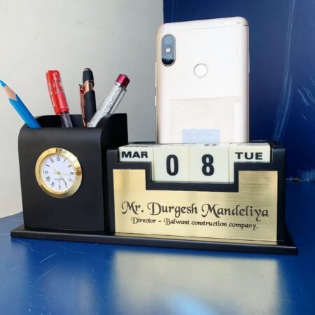 Calendar pen stand (3)